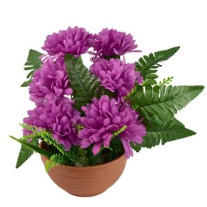 Dušičková dekorácia Fialové chryzantémy v kvetináči, 23 x 22 cm, umelé kvety na hrob, umele kvety na hrob, umelé kvety na hroby, lacne umele kvety na hrob, umele kytice na hrob, umele kytice na hroby, umelé ikebany na hrob, umele ikebany na hroby, umele ikebany na hrob, kvety na hrob umele, kytice na hroby umele